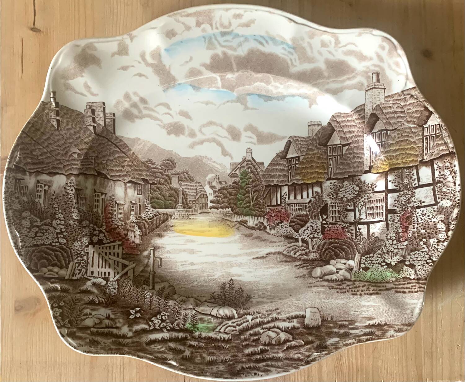 Large English ceramic dish