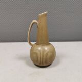 A Ritzi vase with handle by Gunnar Nylund  for Rörstrand, Sweden 1960s.