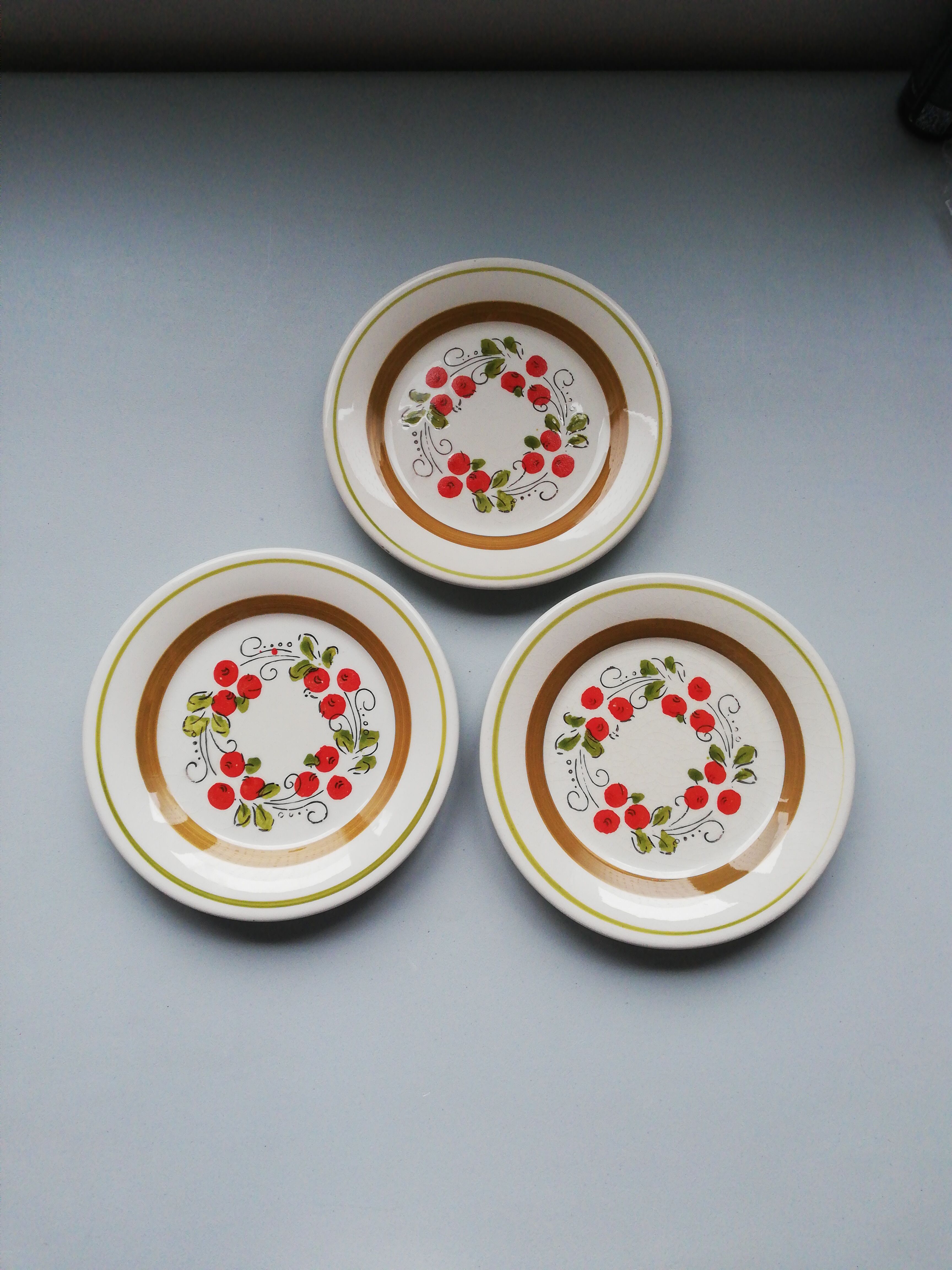 Lot de 3 Assiettes vintage Italy
