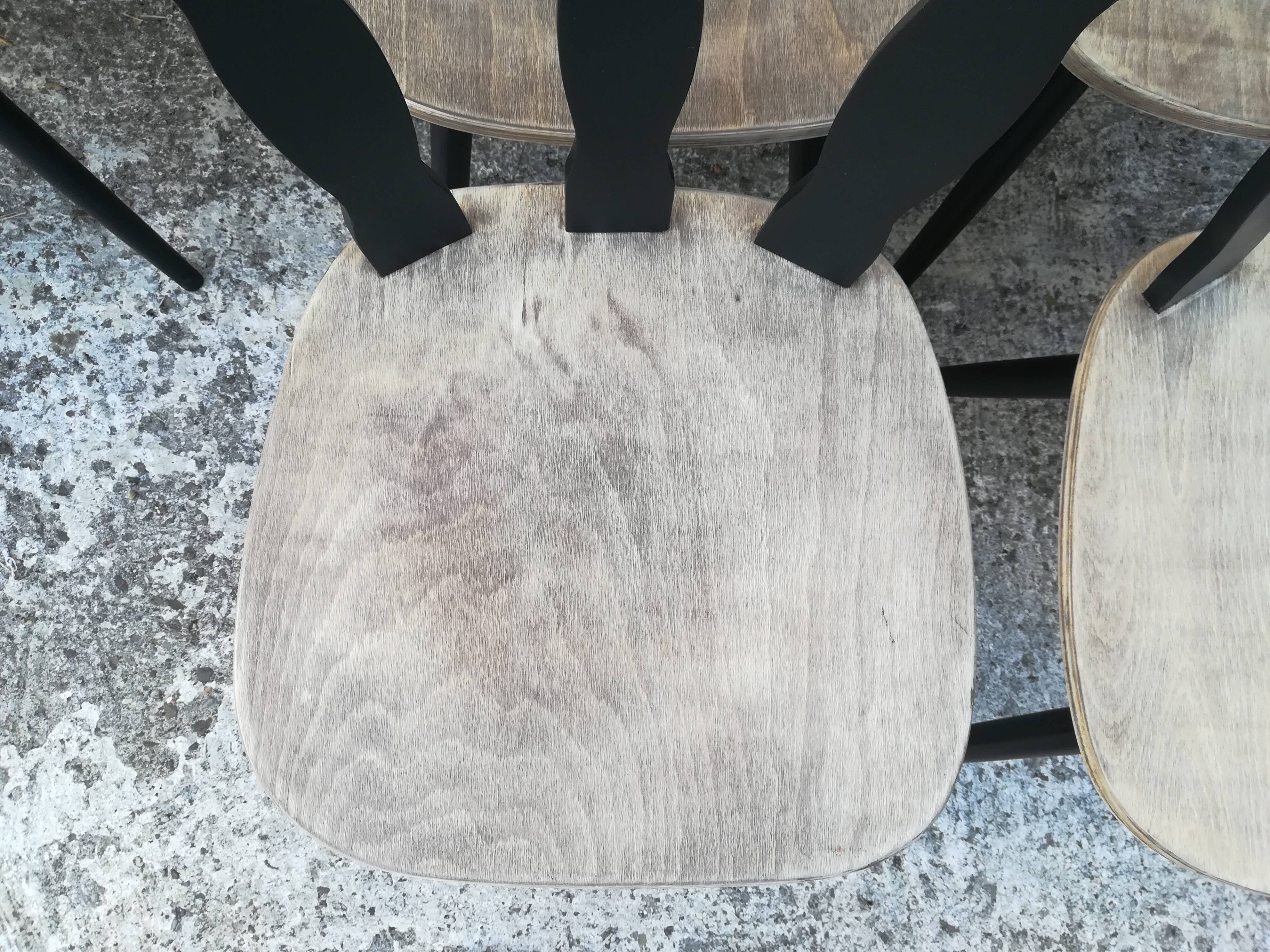 Lot of 12 bistro chairs