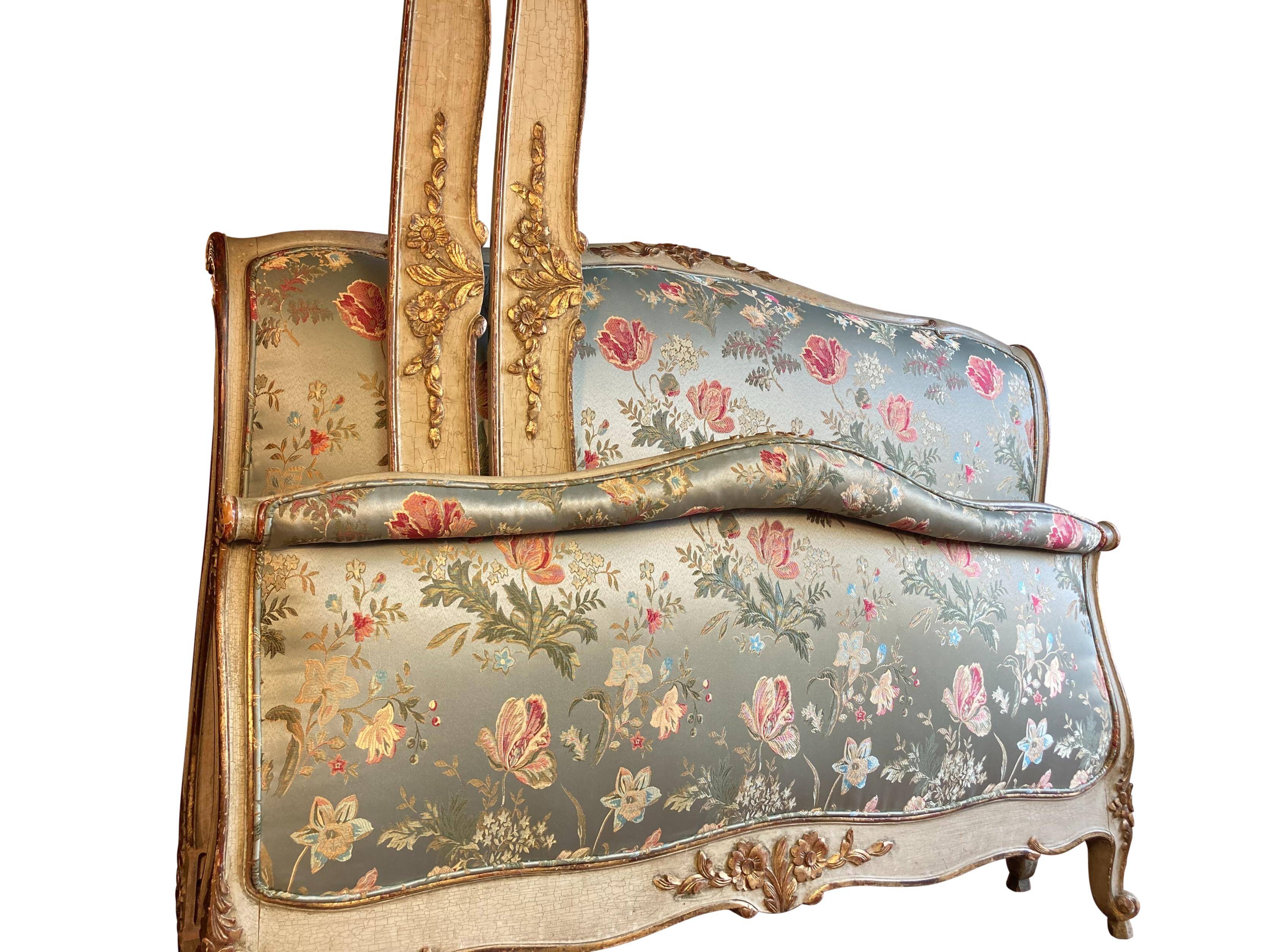 Louis XV silk bed