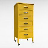 Vintage ragpicker yellow powder 1950