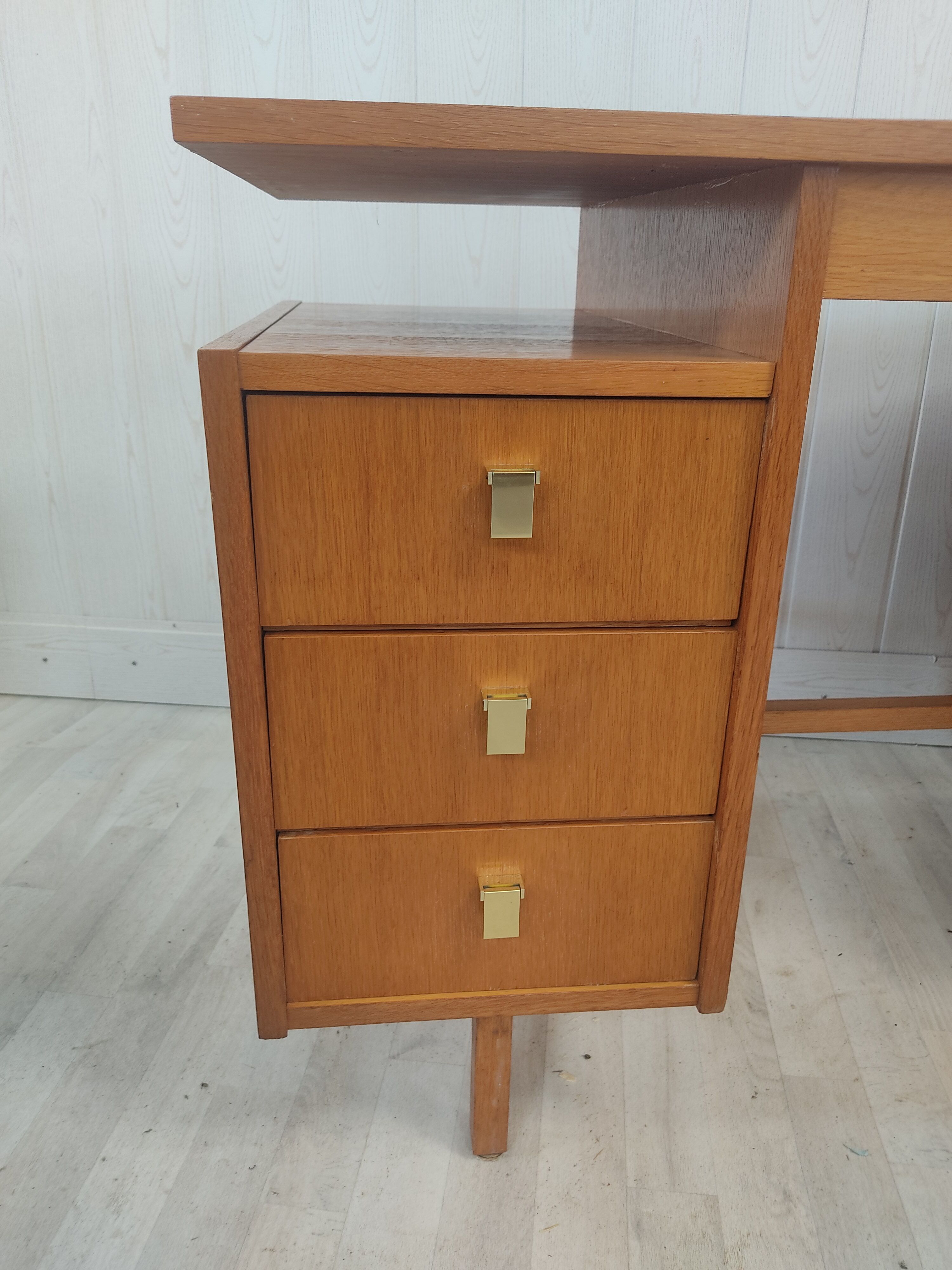 Bureau vintage