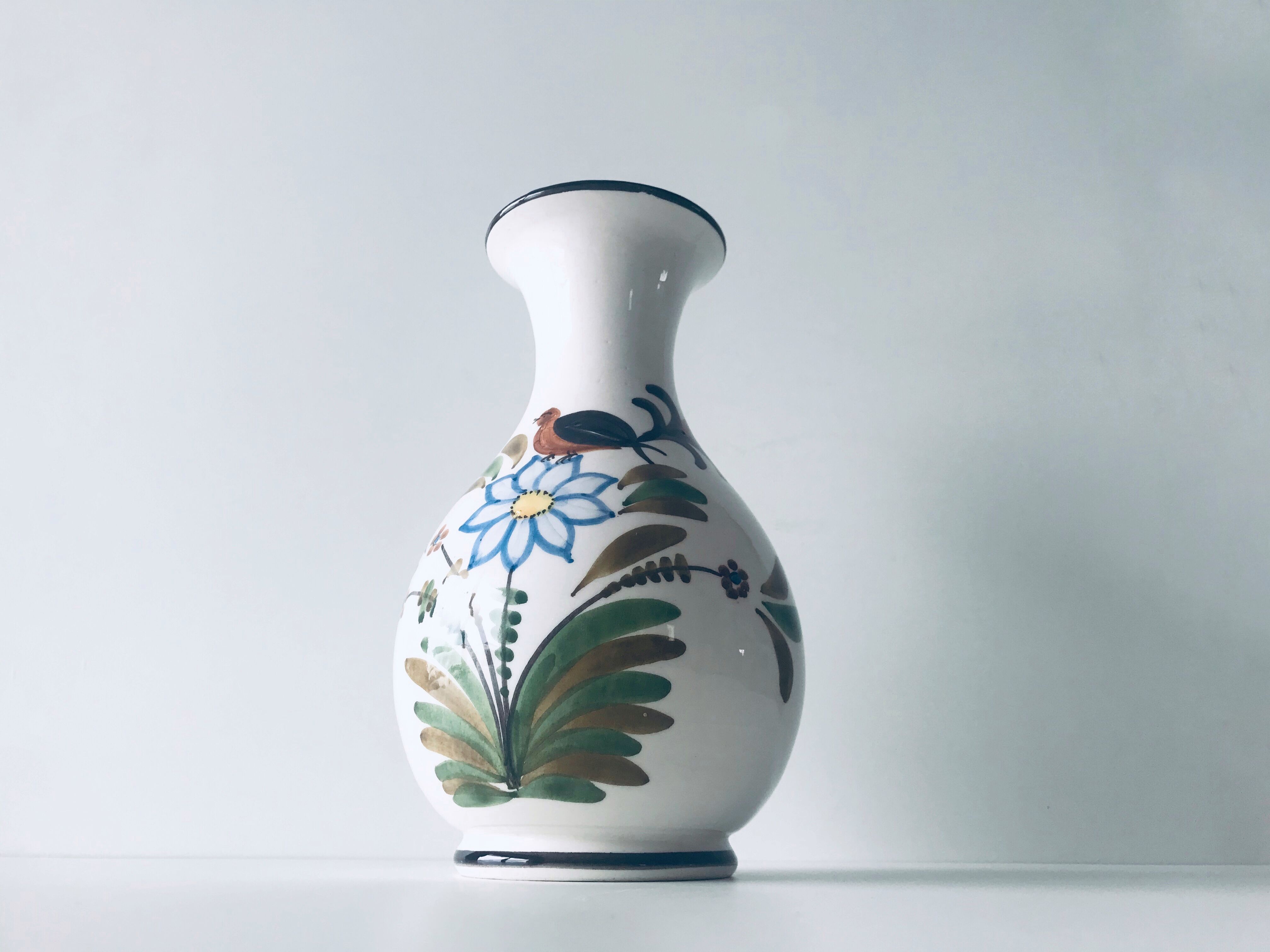 Italian vase floral decoration