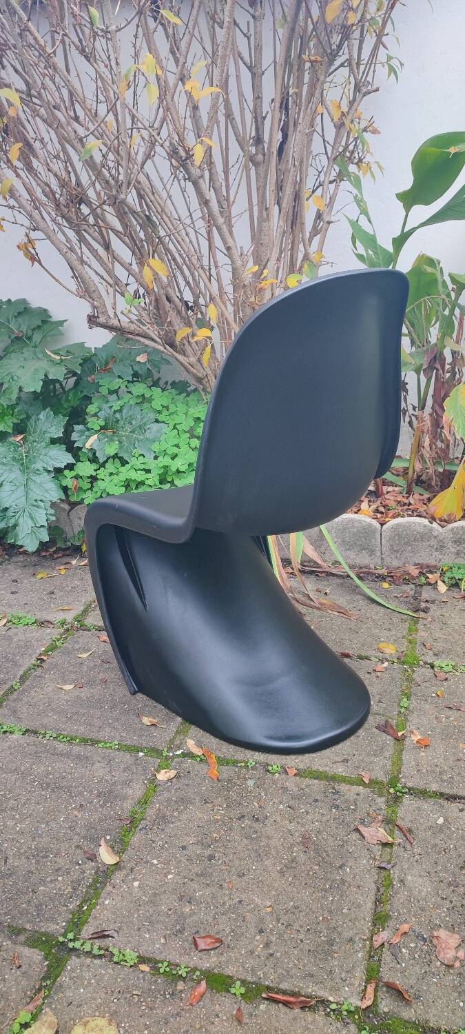 Panton chair design style