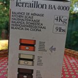 Balance Terraillon orange avec boîte