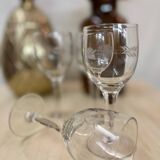Lot de 4 verres à vin ou liqueur vintage