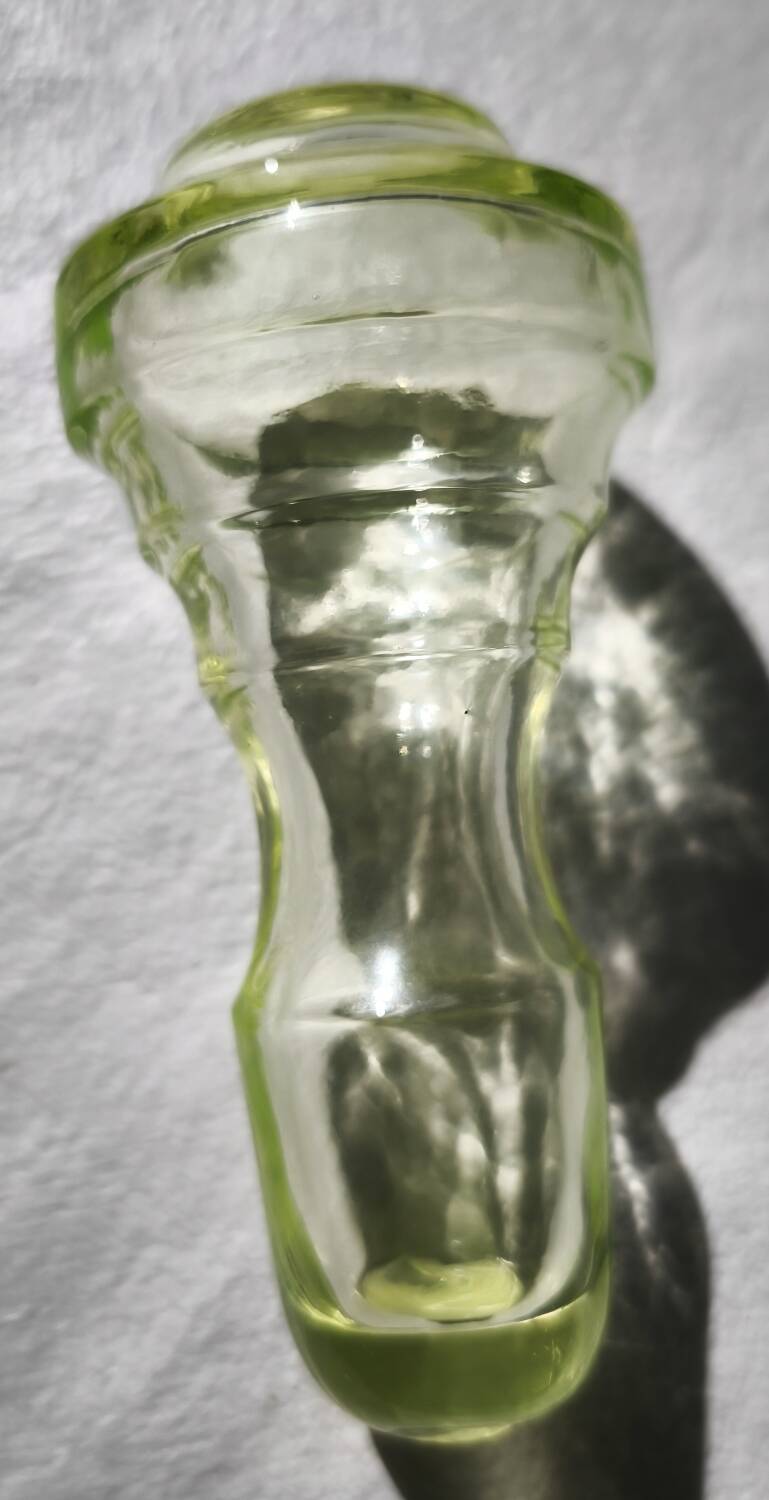 Art Deco liqueur service in opaline