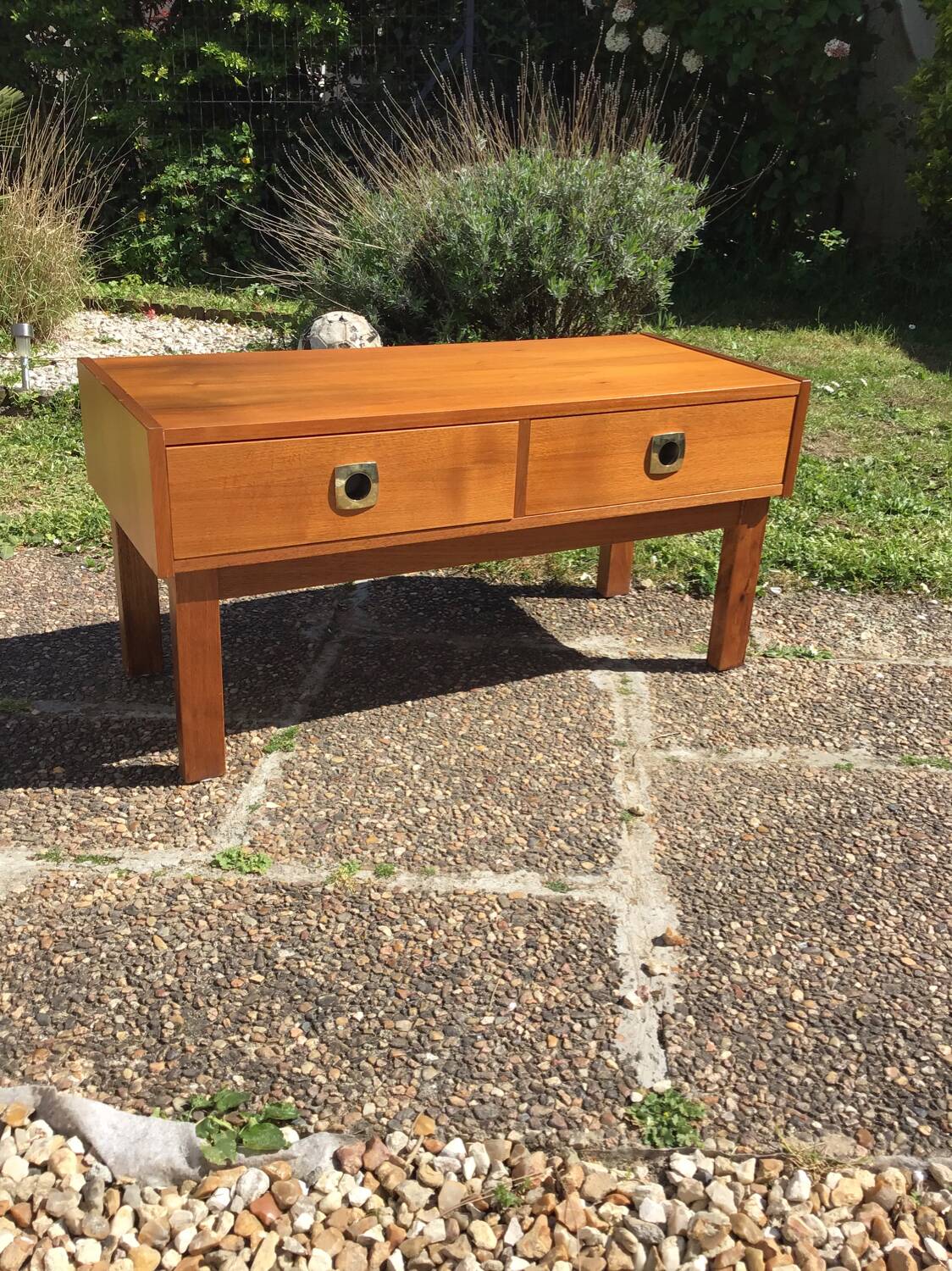 Vintage chest of drawers