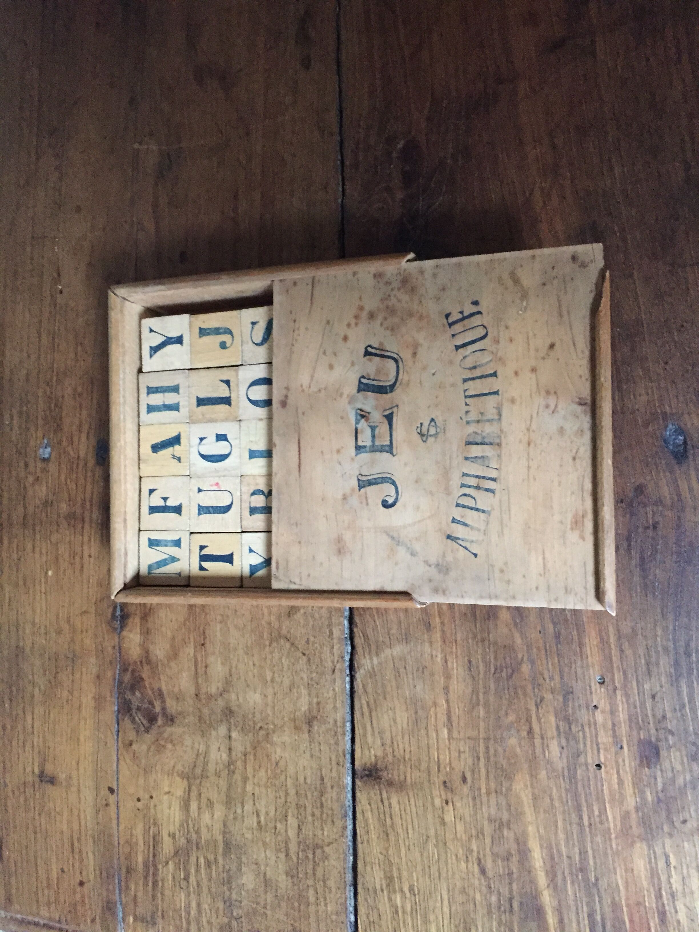 Game Alphabet old 30 years