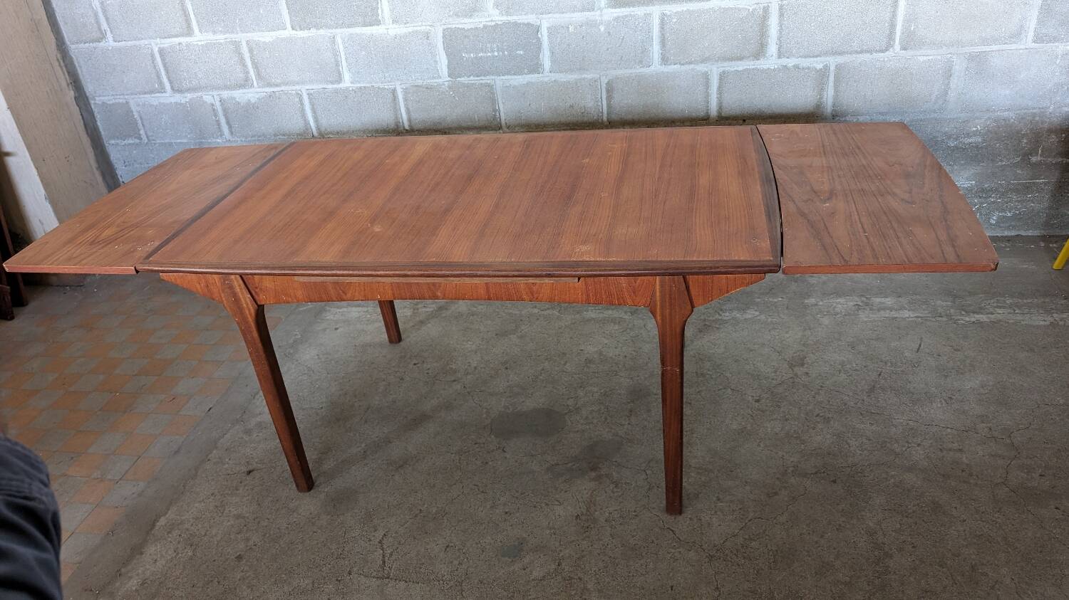 Table scandinave vintage avec rallonges