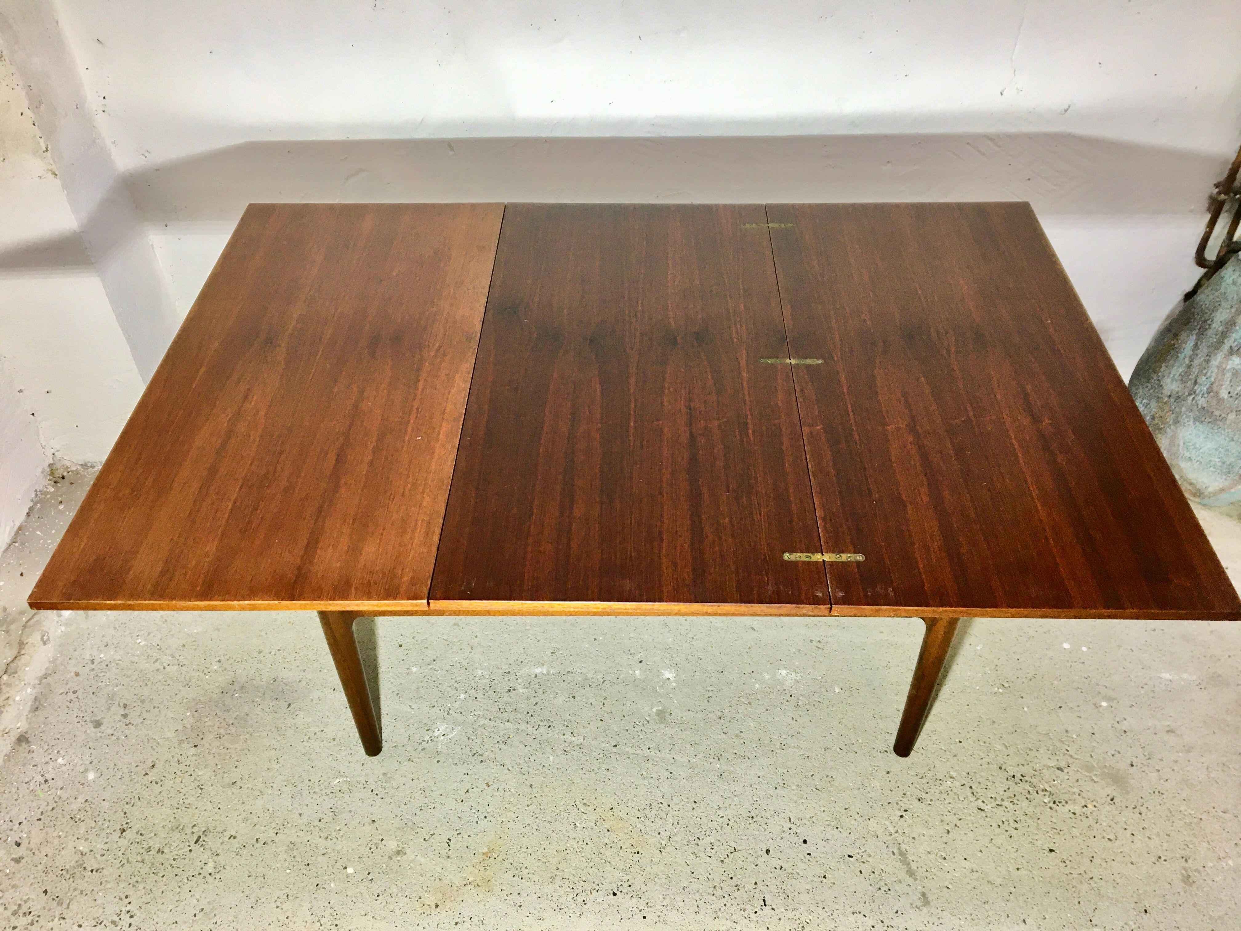 Lifting coffee table Smorrebrod 1960's