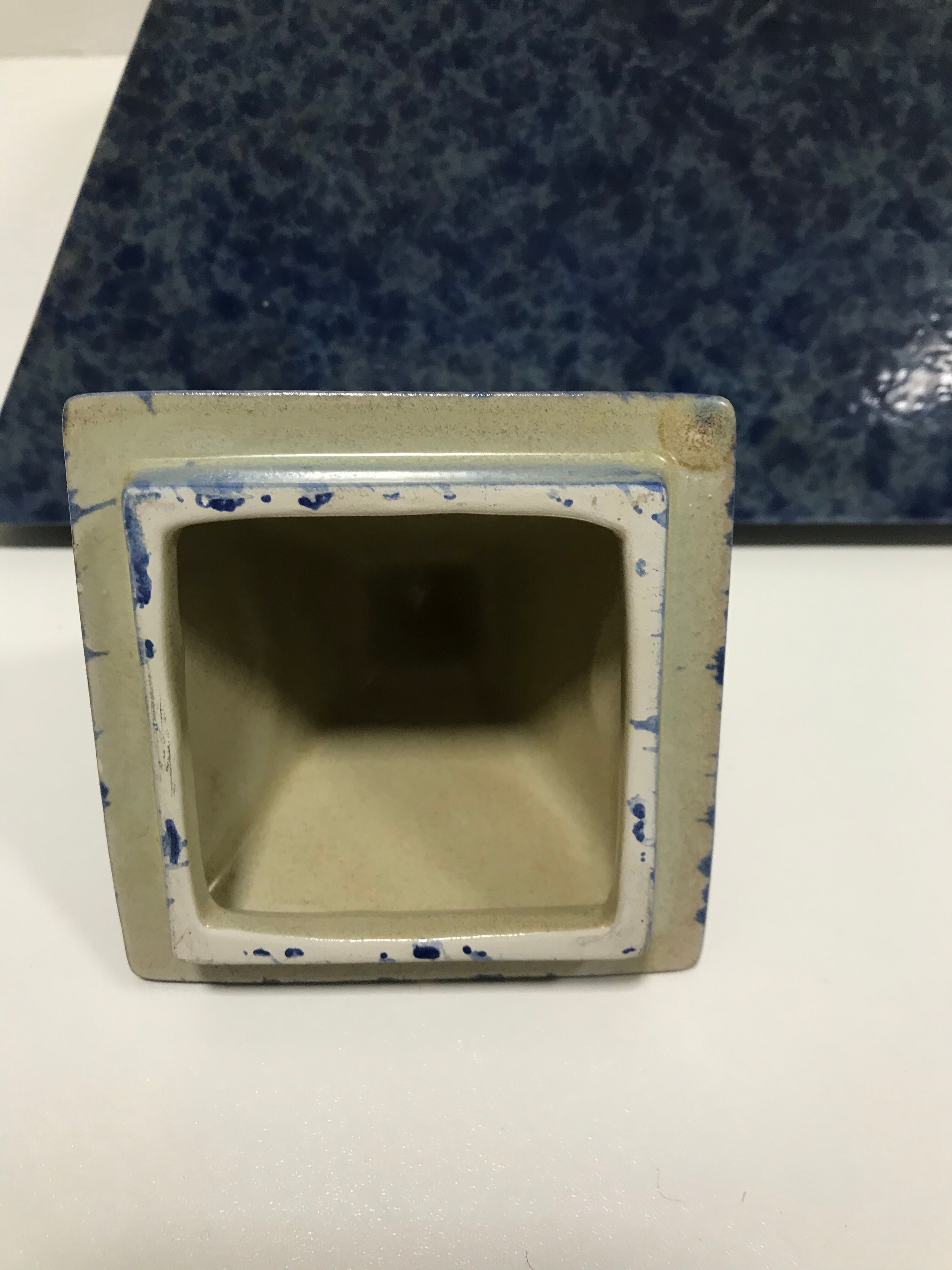 Pyramid-shaped ceramic covered box