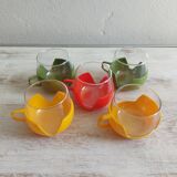 Set de cinq tasses en verre et plastique, années  70.