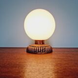 Lampe de table en bois et opaline blanche, années 60