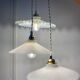 Suspension triple abat-jour vintage en opaline blanche