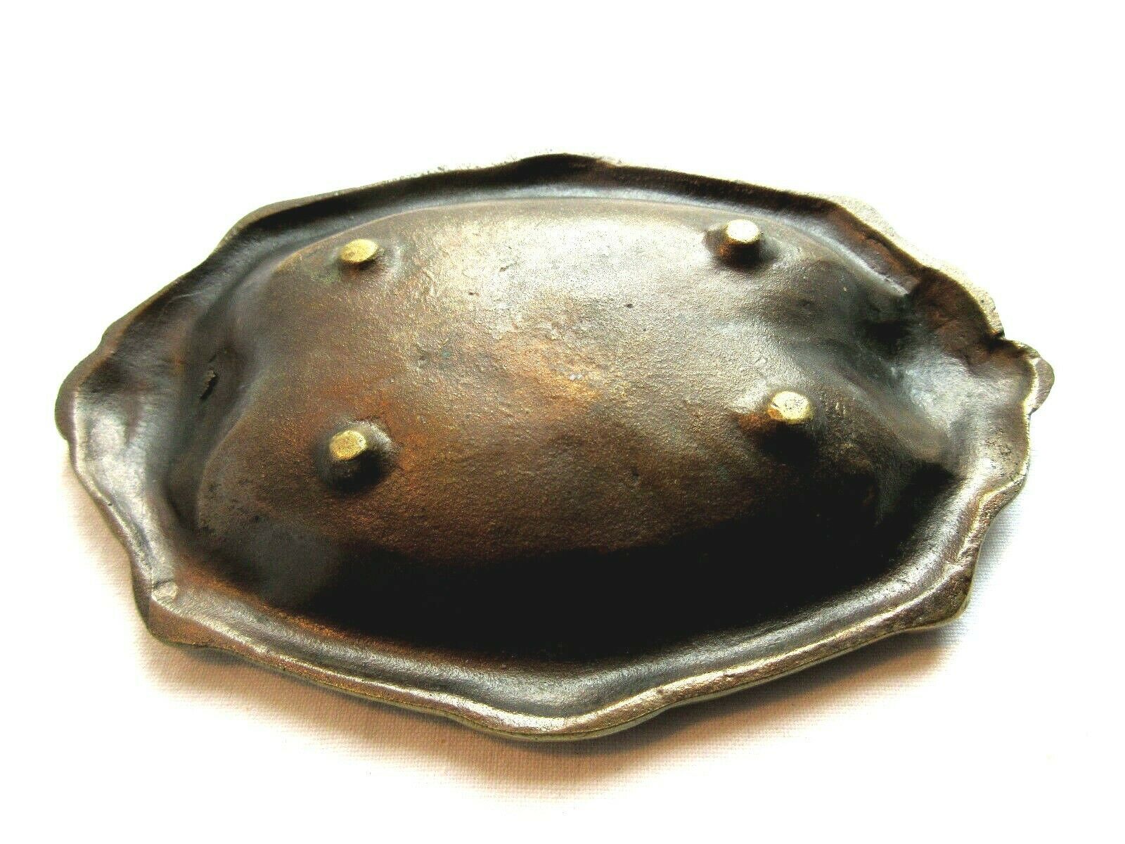 Oval ashtray in gilded bronze Napoleon III