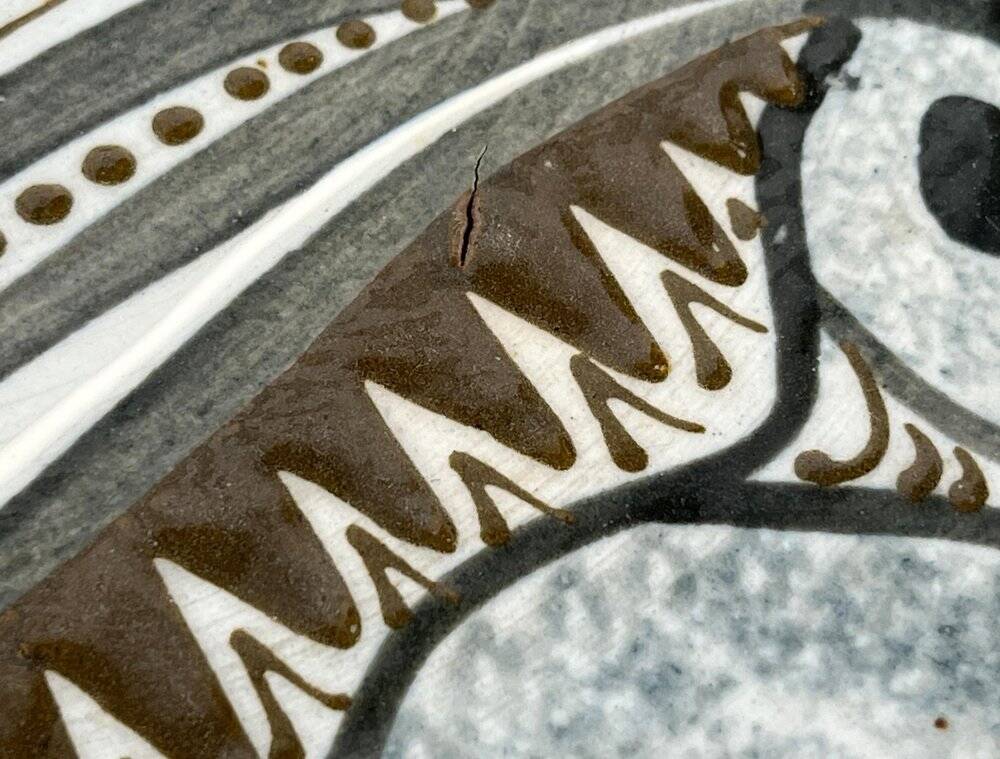 Vintage wall plate in West German pottery with rooster design, 1970s.