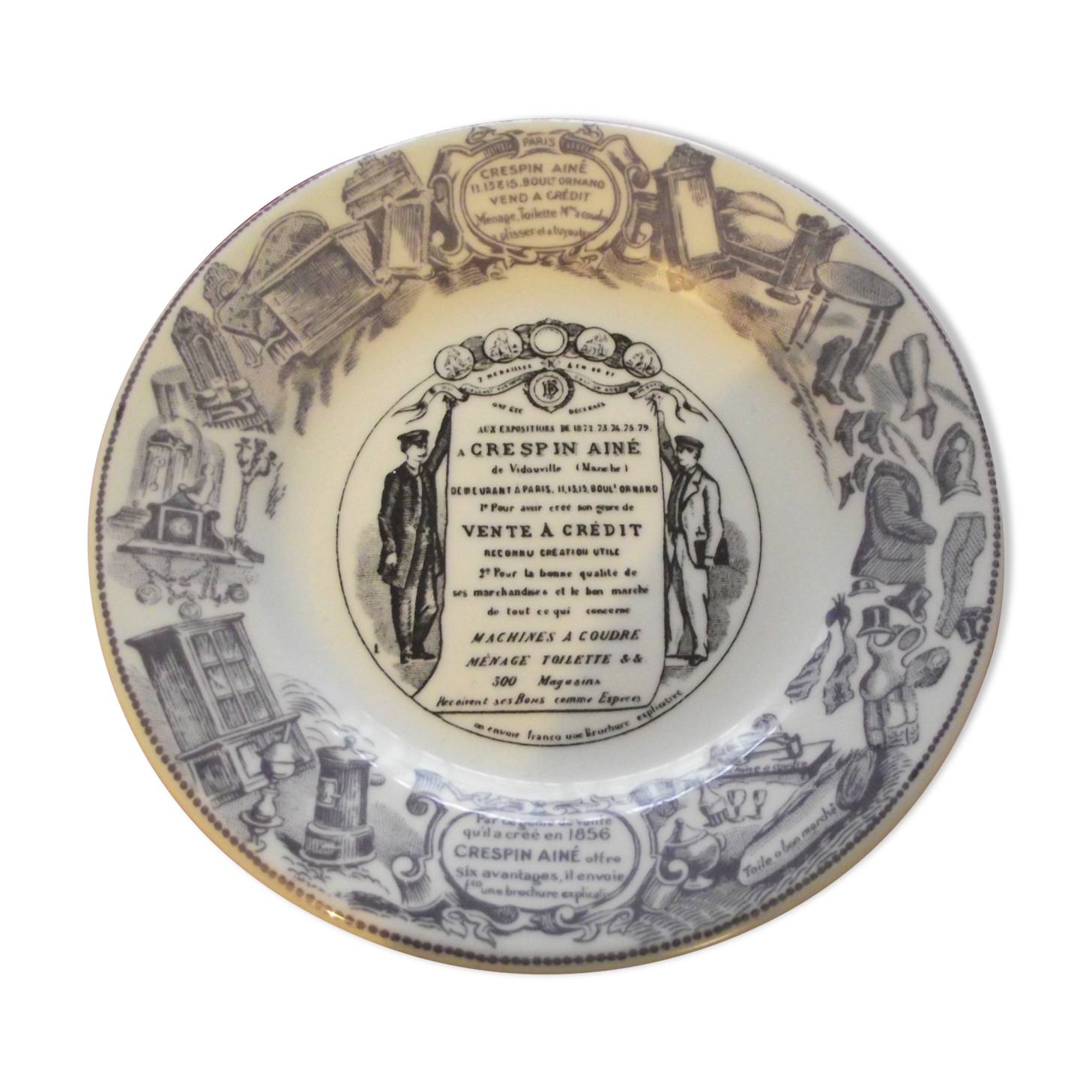 Former advertising plate store Crespin Ainé in Paris