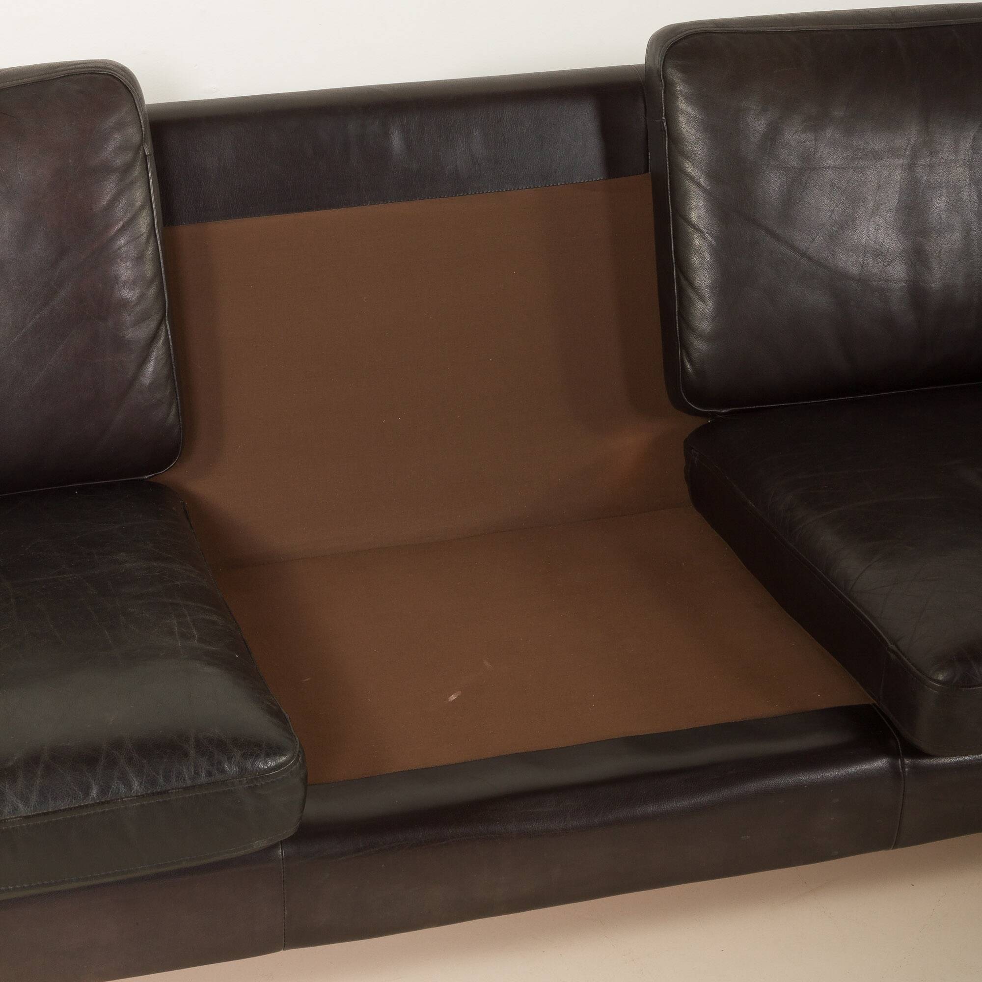 Vintage black leather sofa by Mogens Hansen, Deanmark 1970s