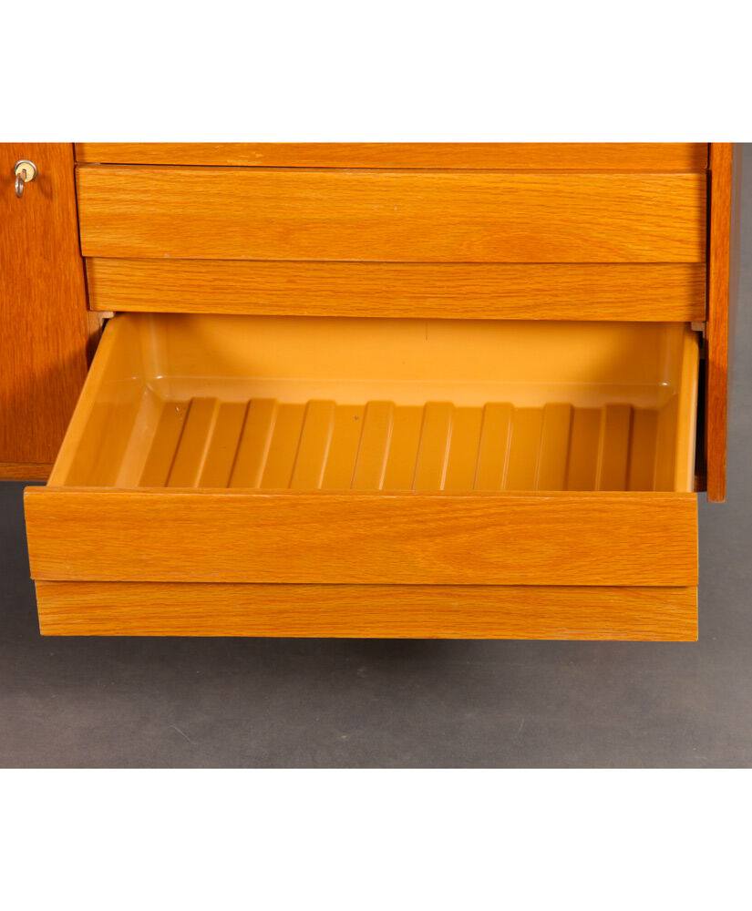 Rangement vintage en chêne par Jiri Jiroutek, modèle U-458, 1960