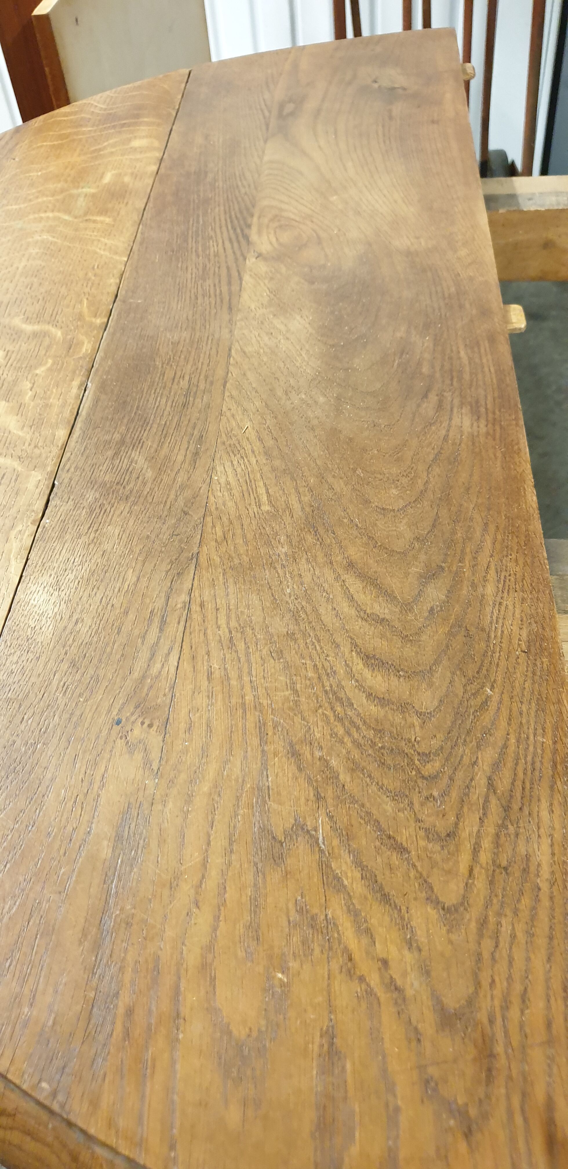 Table 6 feet louis Philippe on wooden wheels