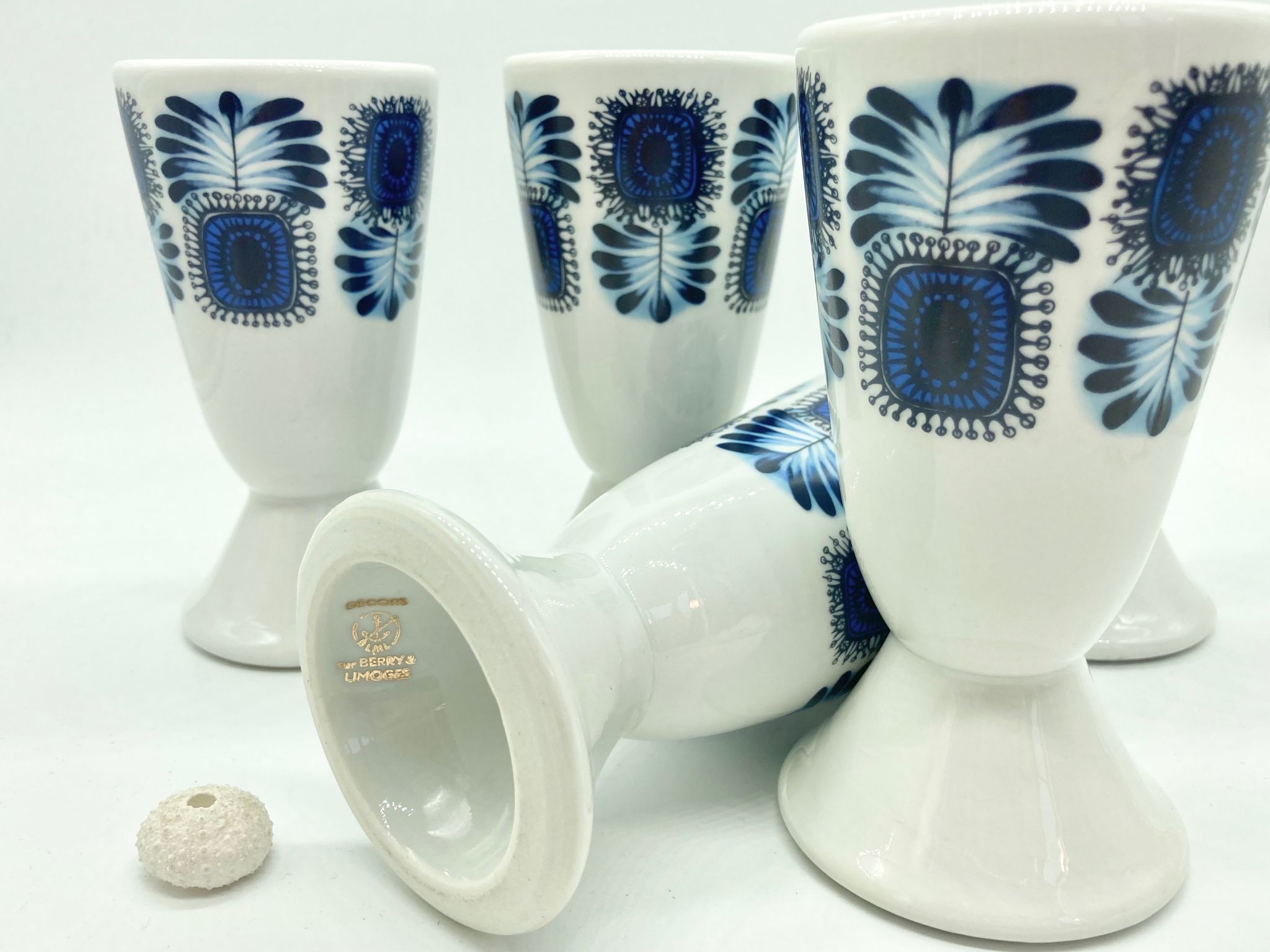 Series of 5 mazagrans or porcelain cups from Limoges