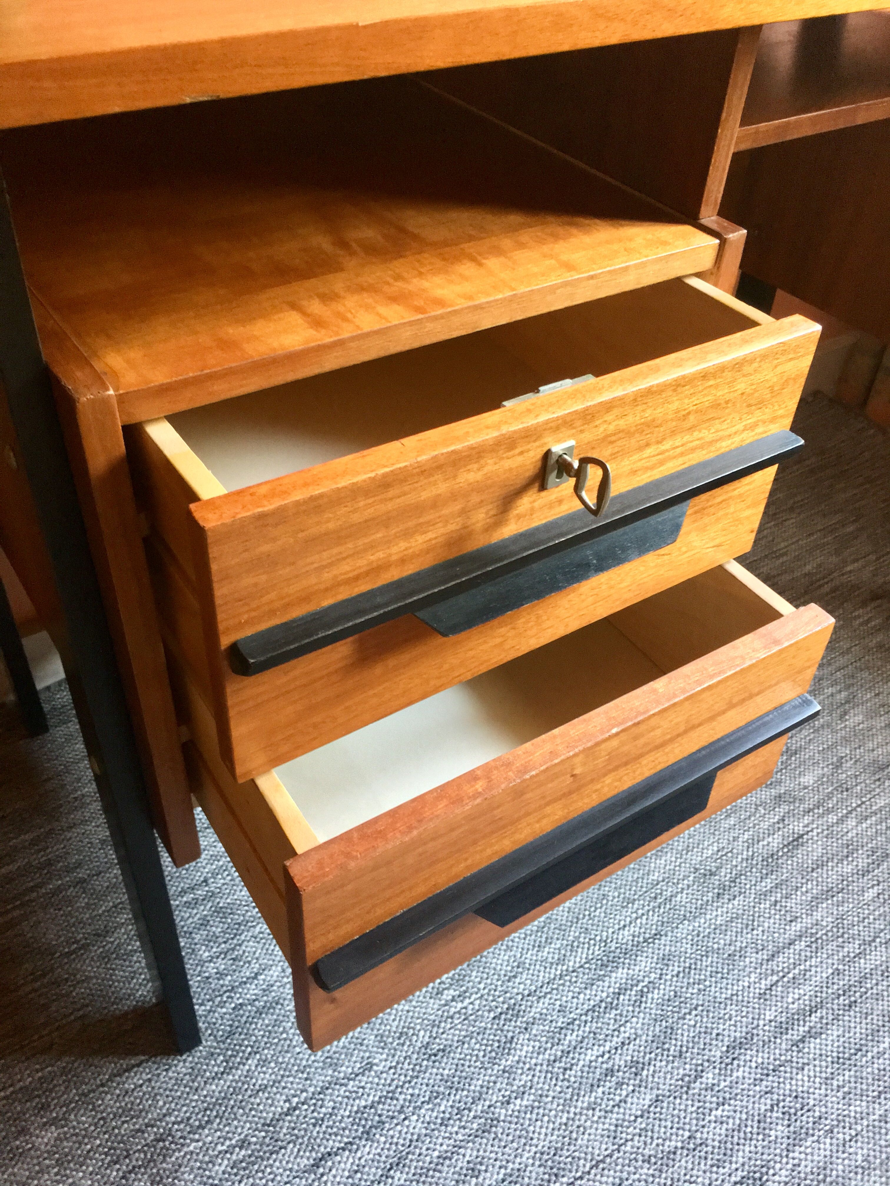 Vintage Modernist desk 1960