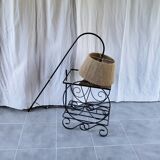 E-reader floor lamp