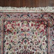 Tapis Pakistanais laine et soie fait main 122x77cm
