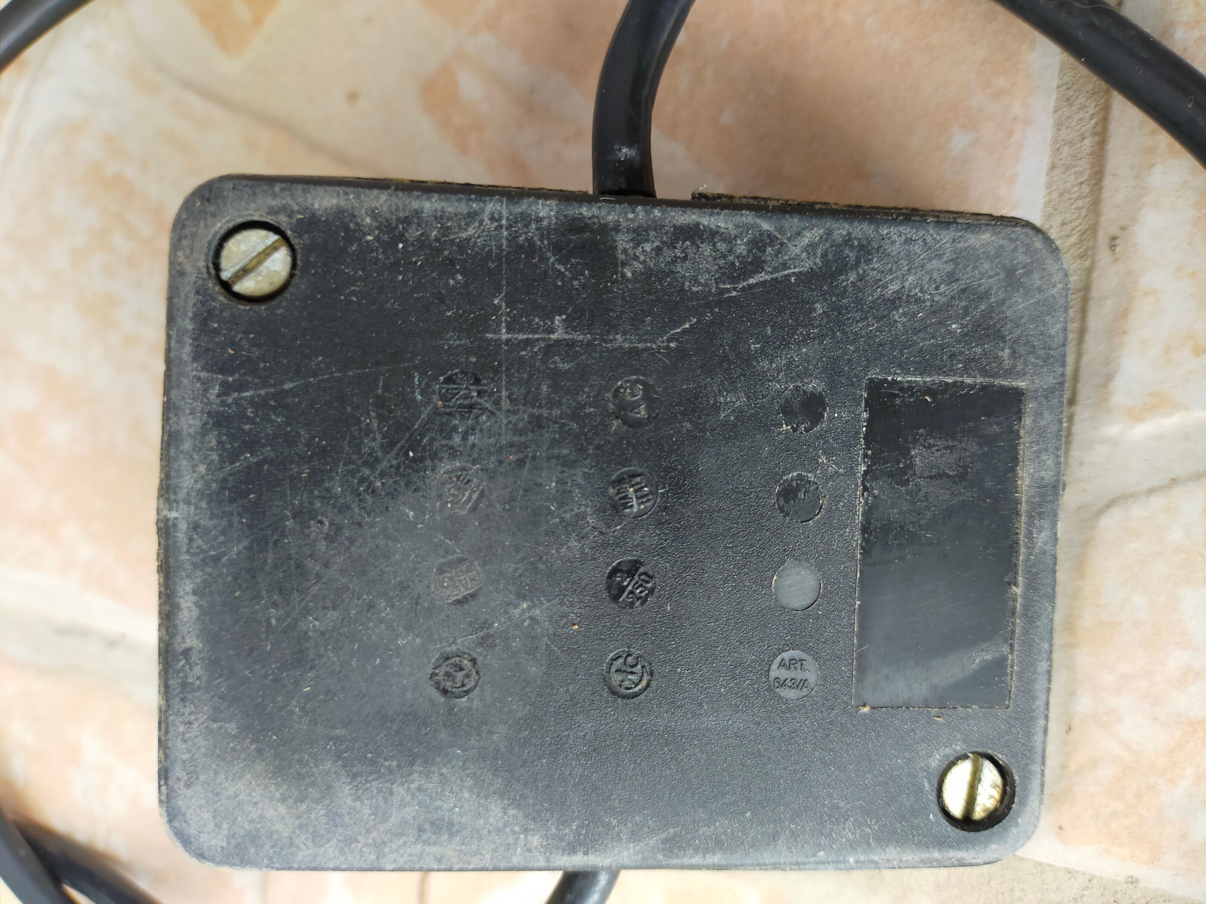 Articulated floor lamp 1950 design in metal and brass