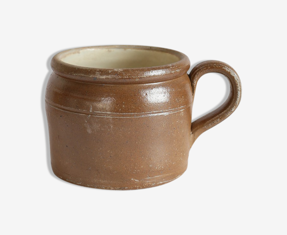 Sandstone grease pot