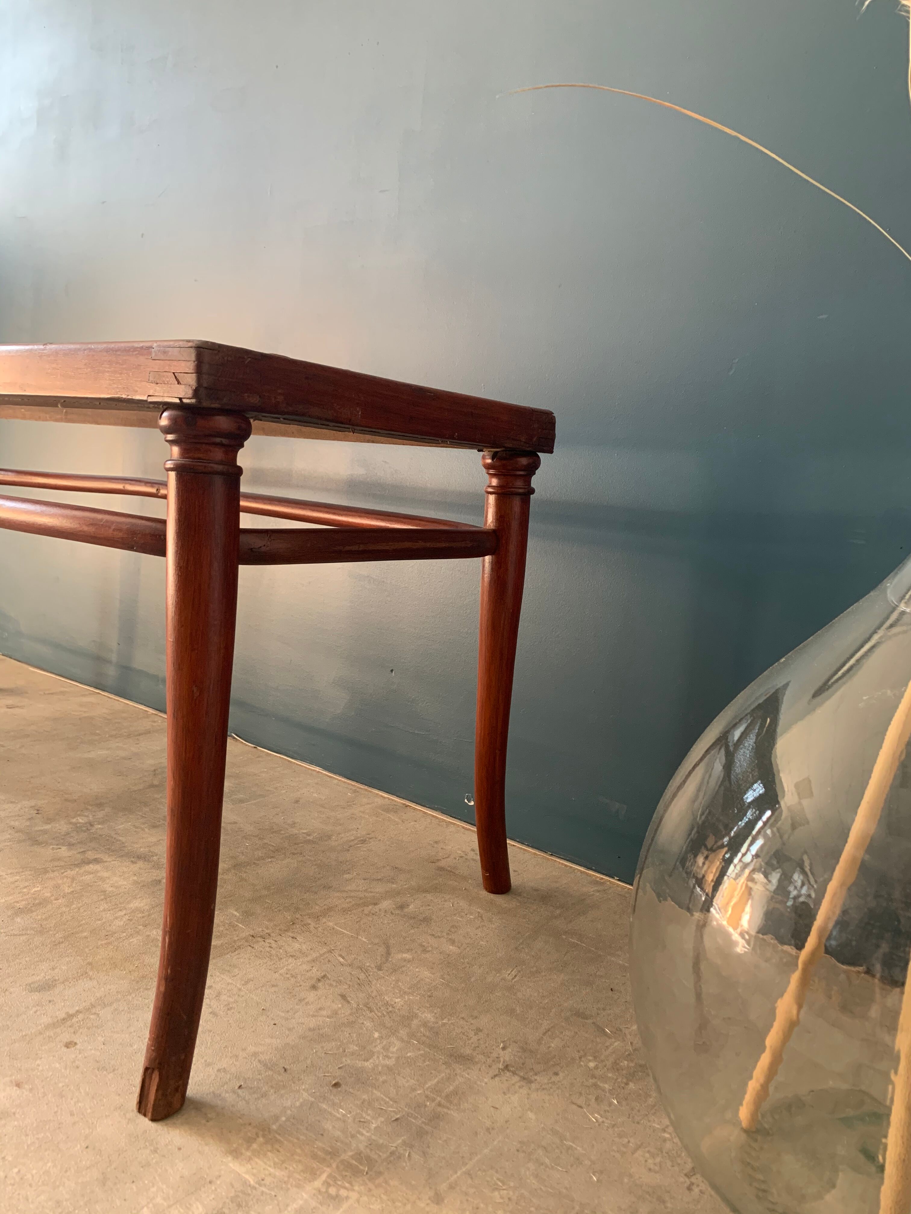 Thonet bench with canning
