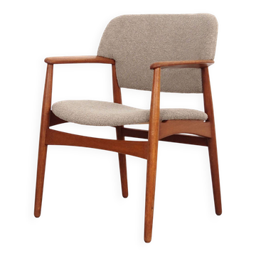 Oak armchair, designer: Ejner Larsen & Aksel Bender Madsen for Fritz Hansen
