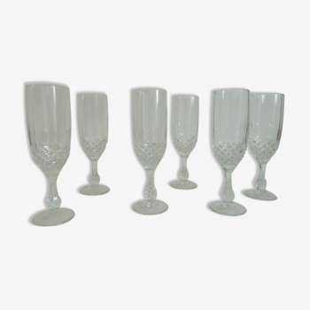 Set of 6 Crystal Luminarc France Vintage champagne flutes