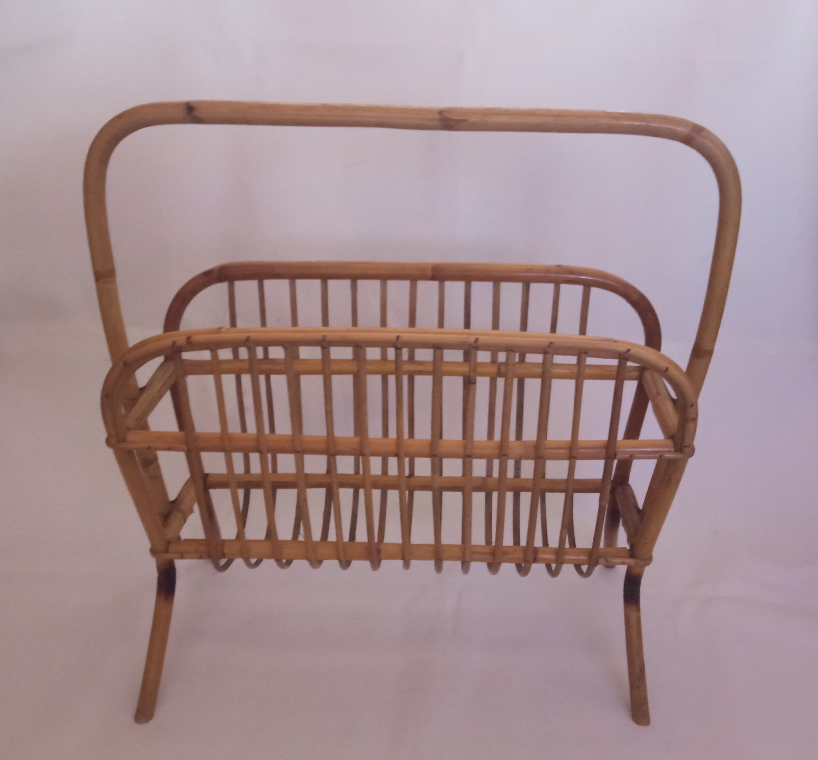 Porte-revue vintage