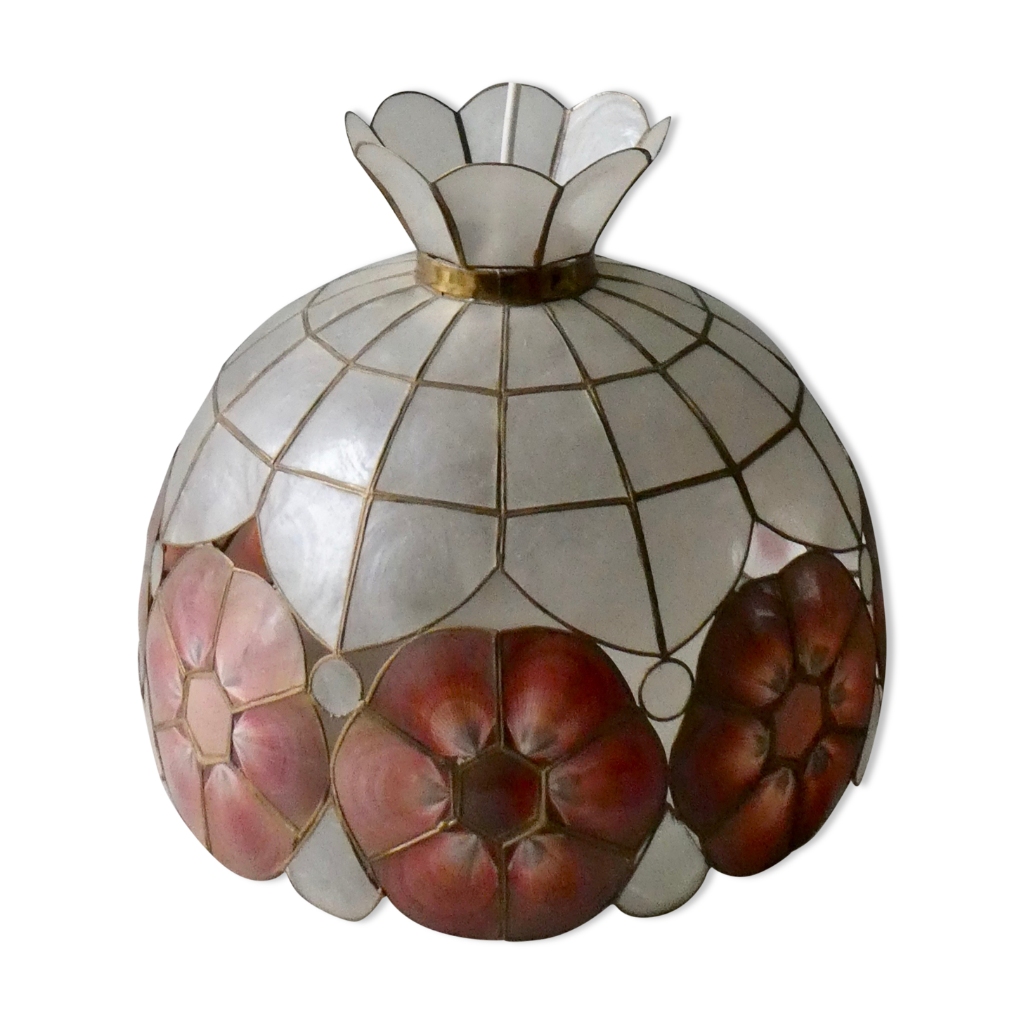 Mother-of-pearl chandelier, seashells and brass from the 60s