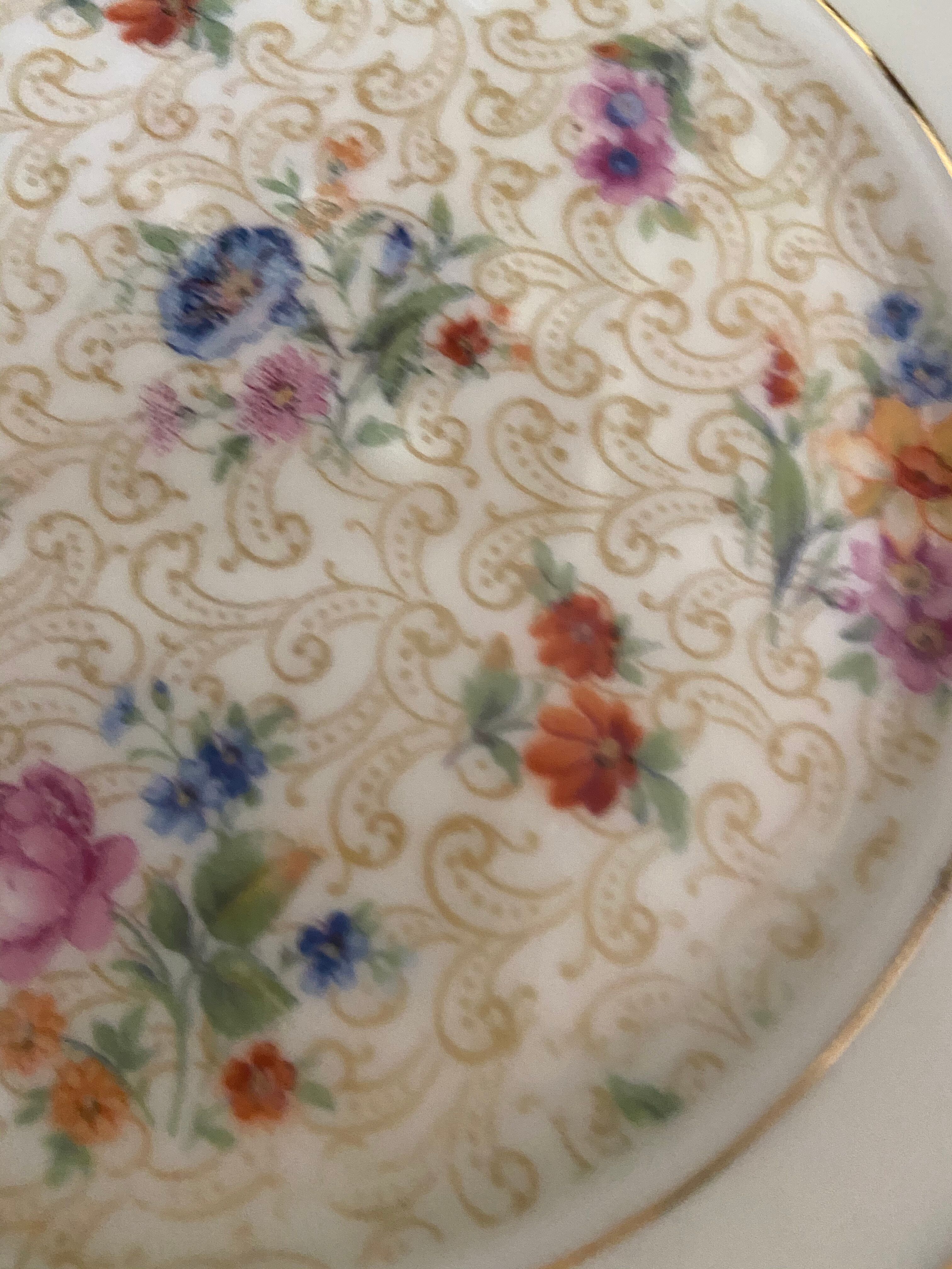 Service à dessert décor floral porcelaine de Limoges