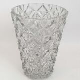 Vase en verre pressé moulé années 60 Hauteur 30 cm