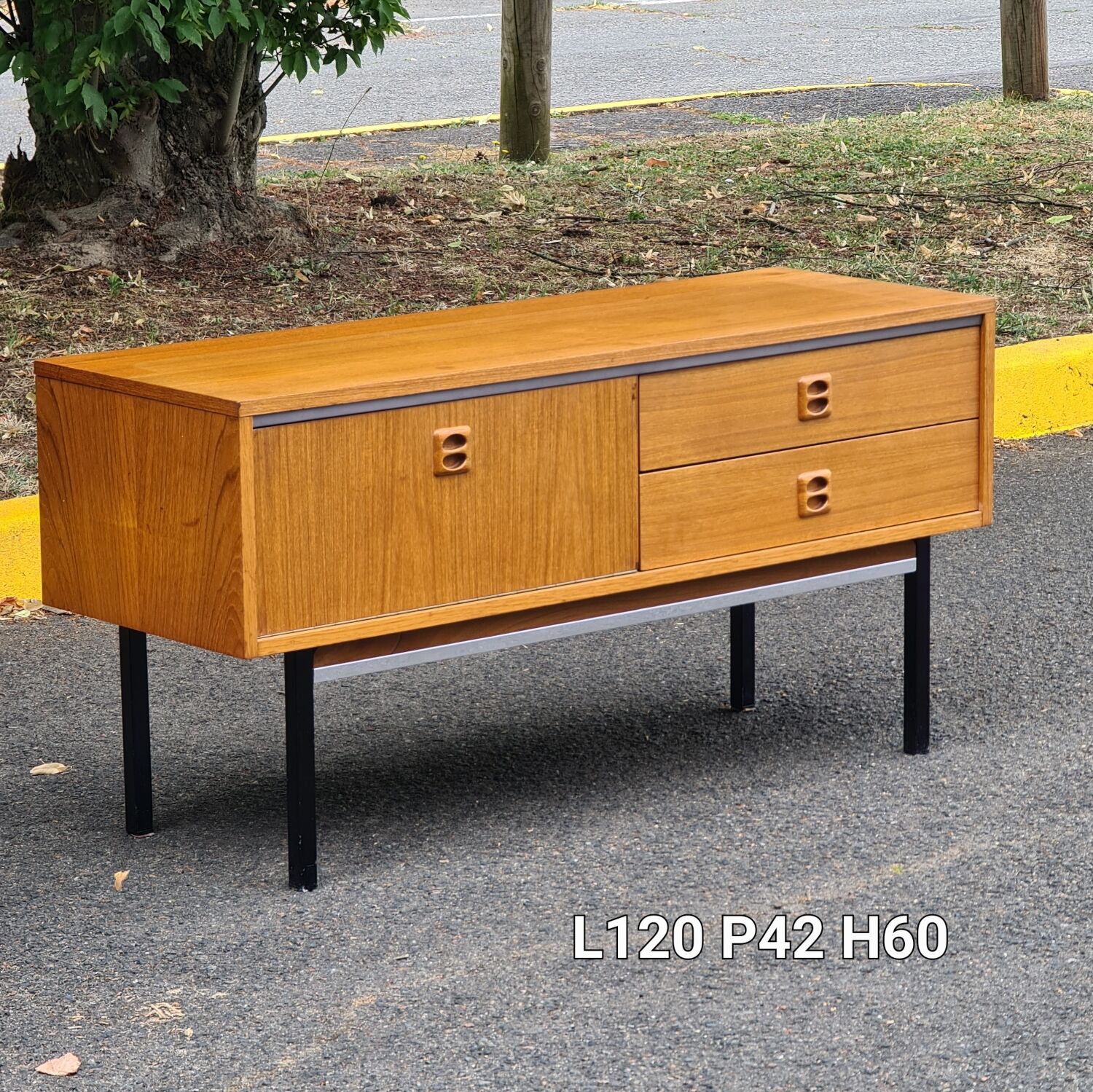 Vintage scandinavian tv sideboard