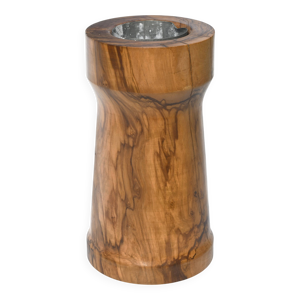Vase en bois d'olivier