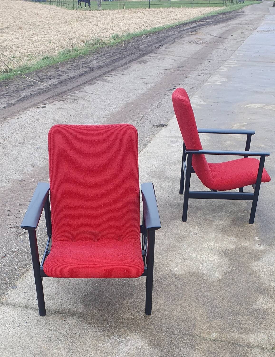 Set 2 vintage Dutch design Impala chair red black Fristho Cor Bontebal