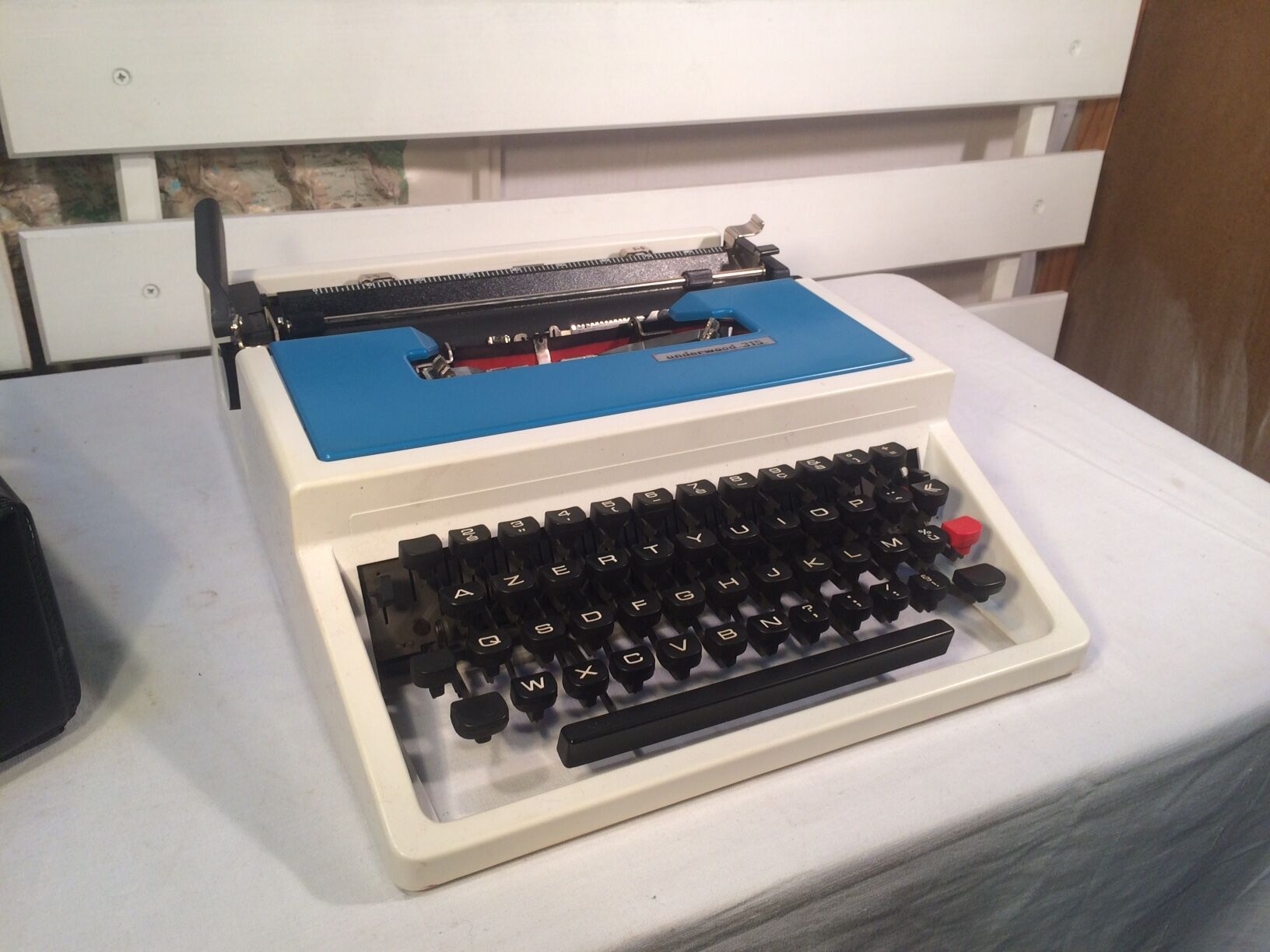 Underwood 315 portable typewriter 70
