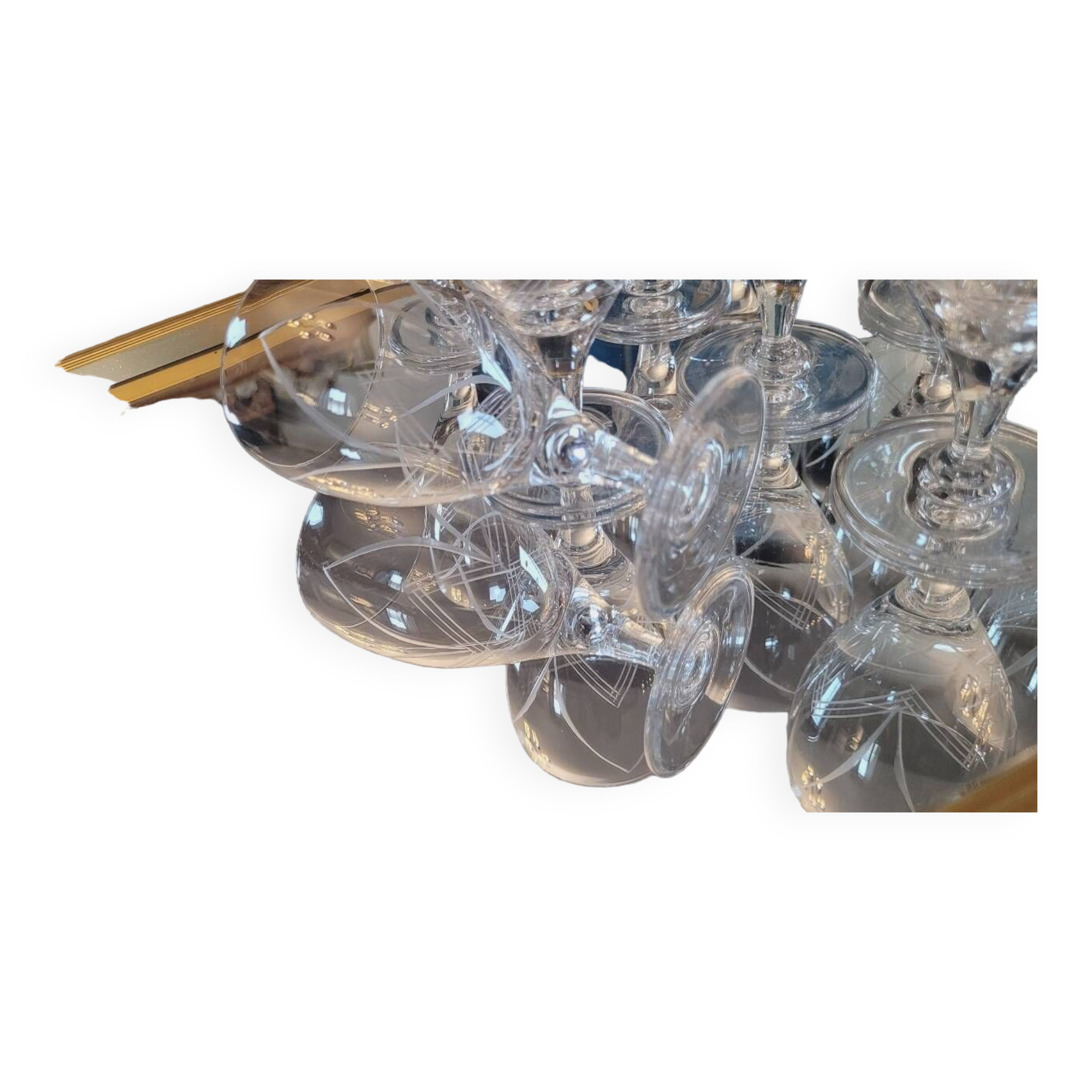 10 60's stemmed glasses