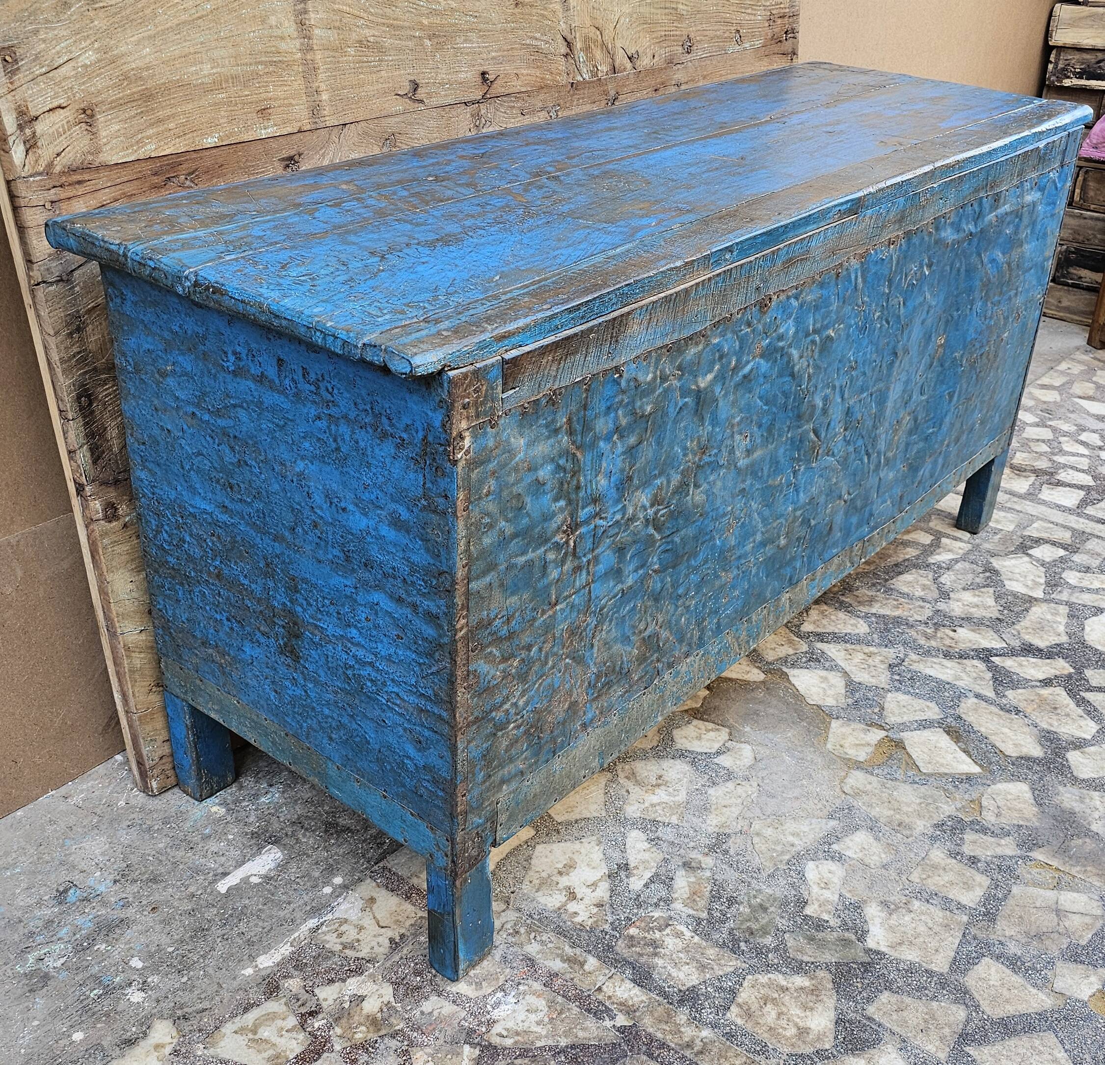 Ancien buffet en teck birman