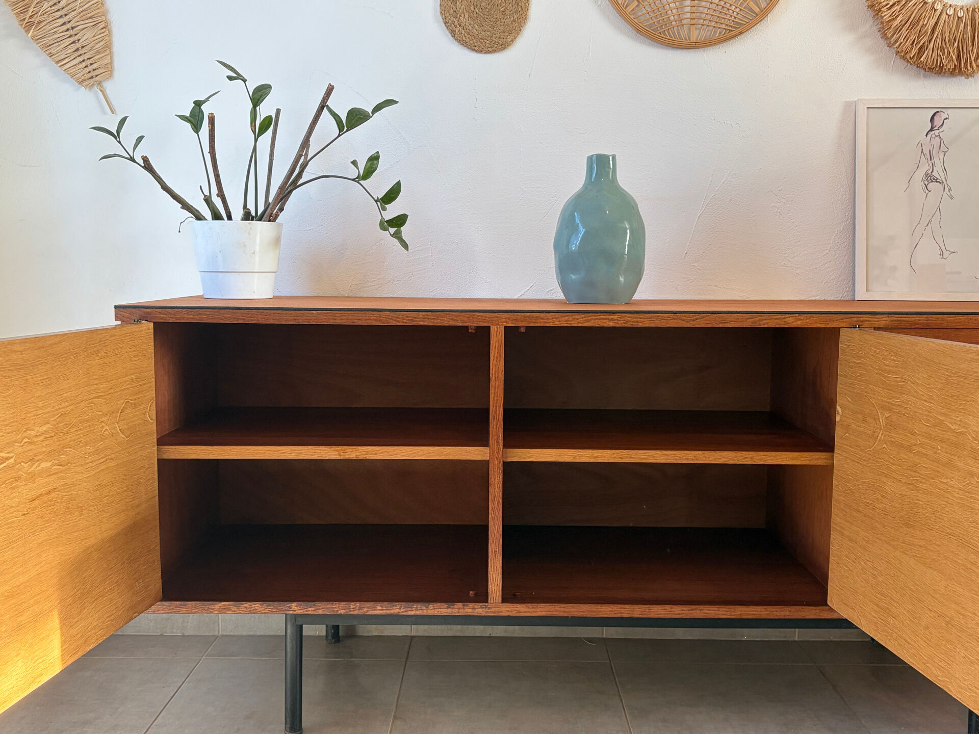 Vintage enfilade Claude Vassal