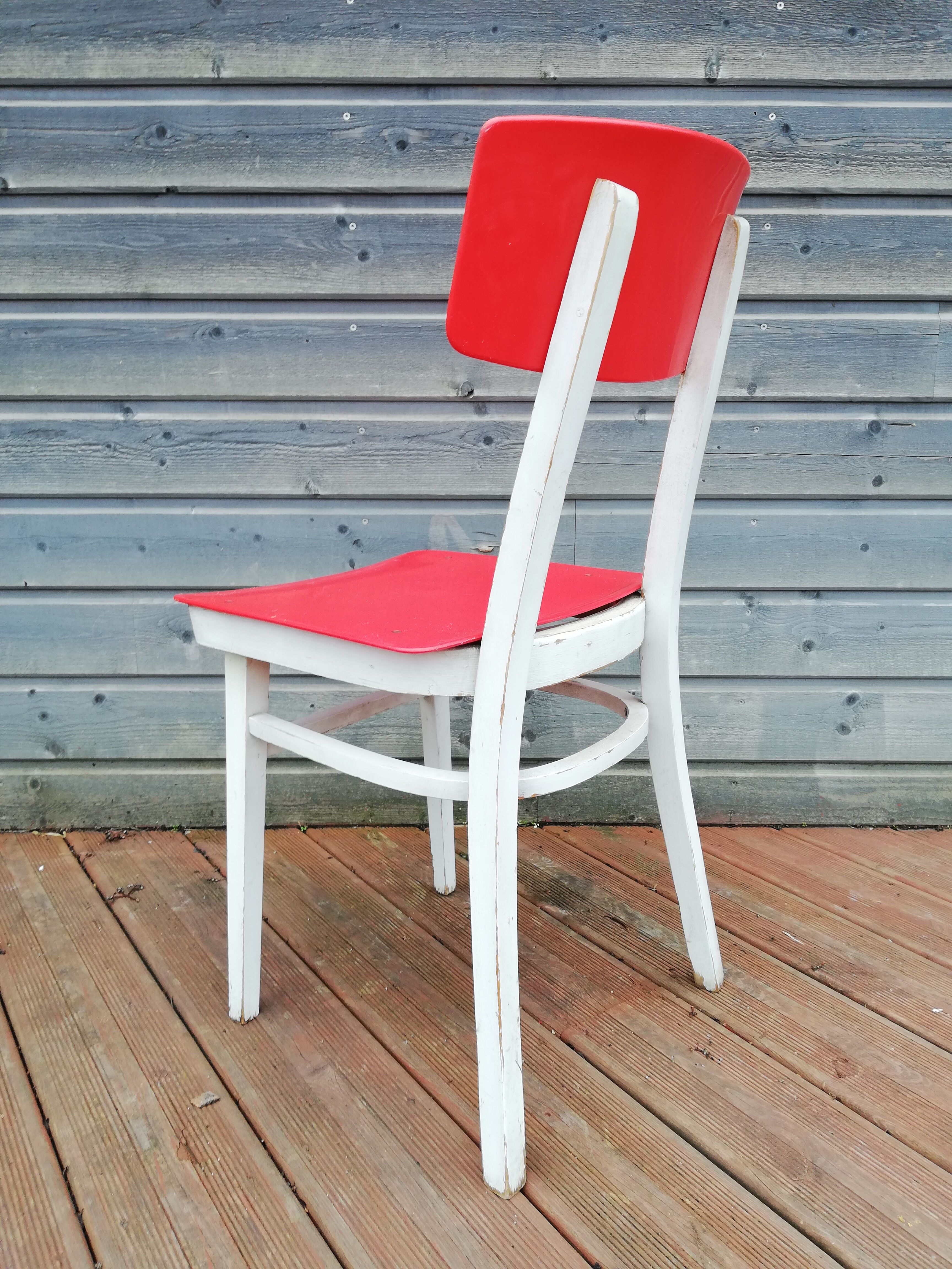 Lot de 4 chaise et une table vintage , années 70