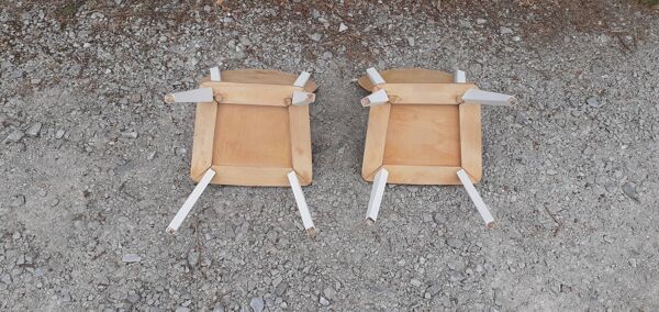 Paires de chaises d'enfants pieds compas bois vintage