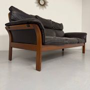 Vintage black leather Dreipunkt Scala design 3-seater sofa in teak.