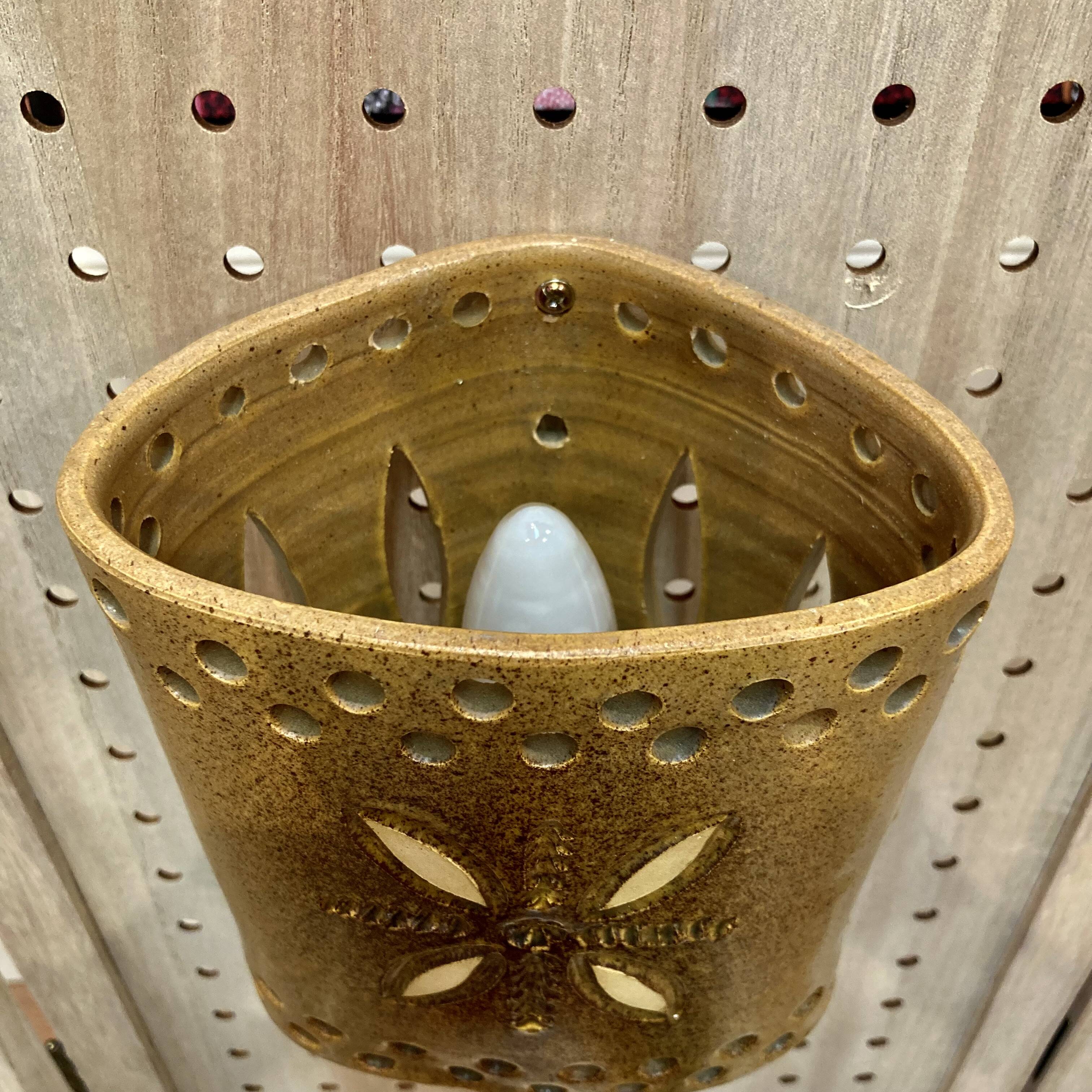 Ceramic wall light Design 1950.